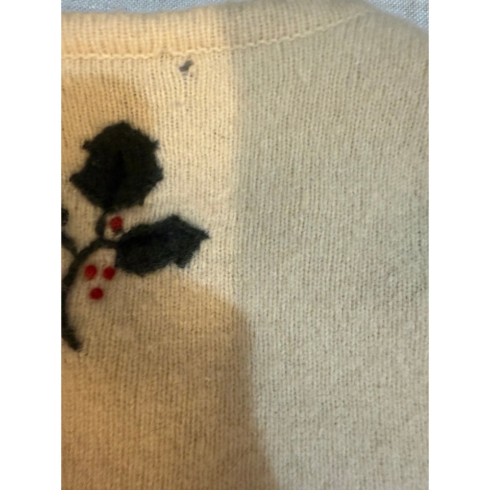 Charter Club Womens Cardigan Cream Holly Berry Applique 100 Lambswool M - Picture 5 of 6